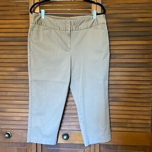 Women’s Worthington Capris